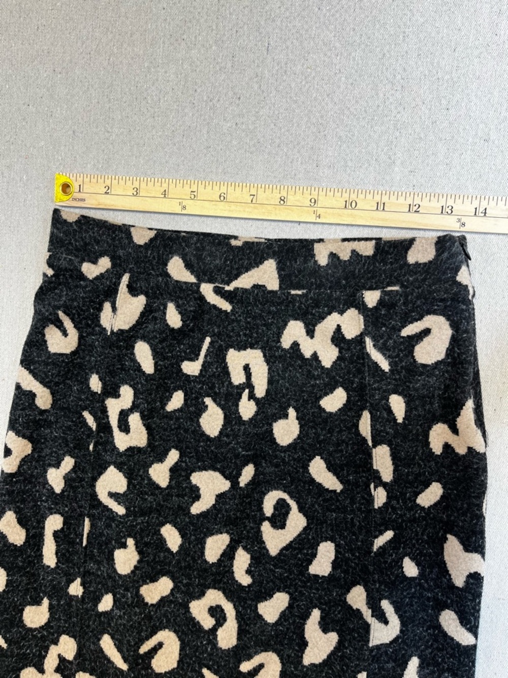 Anthropologie Black and Cream Leopard-Print Pencil Skirt - Picture 5 of 10